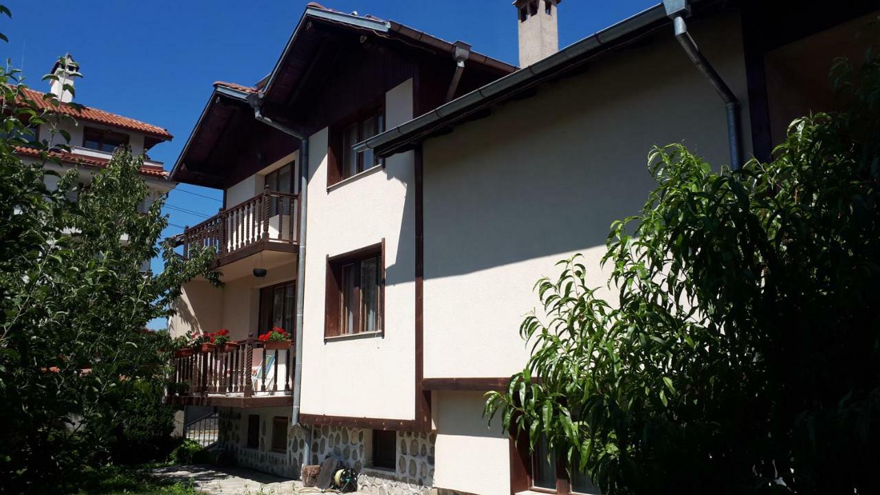 Тодор Прегьов Bansko Esterno foto