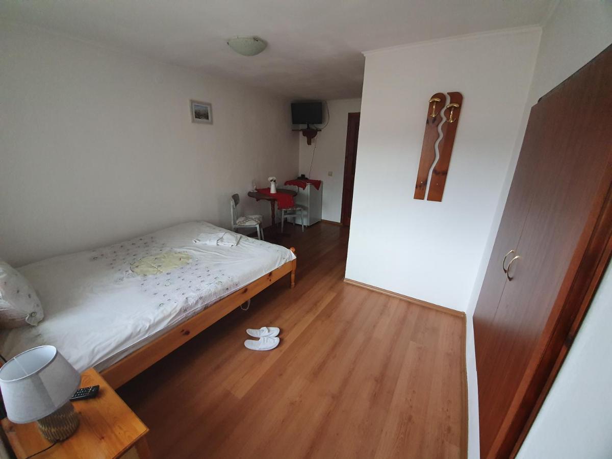 Тодор Прегьов Bansko Esterno foto